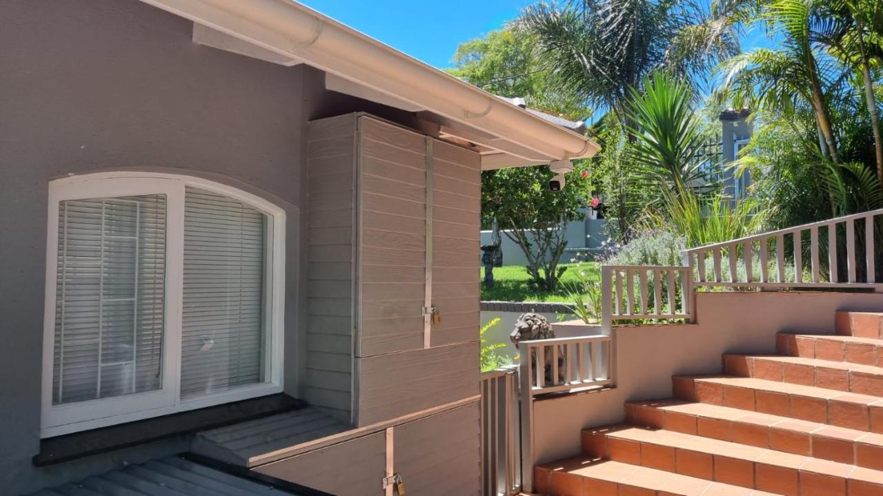 Modern Solar Powered 1 Bed Studio Apartment With Amazing Views Plettenberg Bay Dış mekan fotoğraf